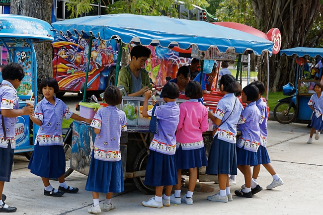 Wat Pa Maha Chedi Kaew-029